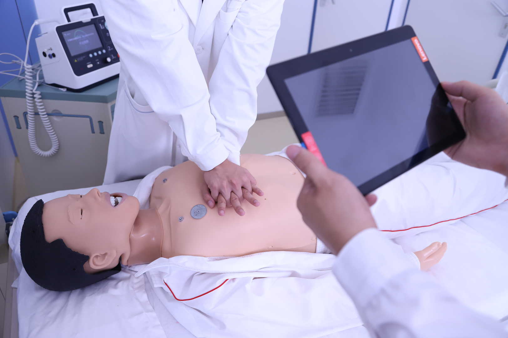 CPR & Defibrillation Manikin